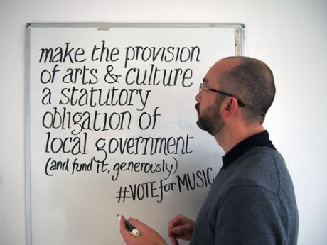 10_Apr15_VoteFor